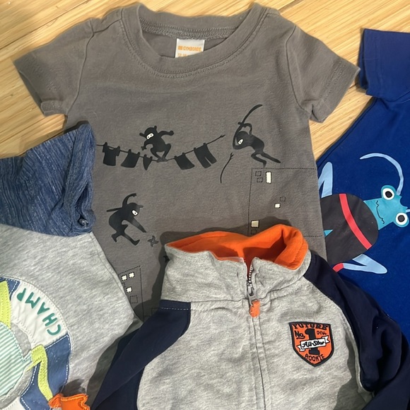 Bundle Adorable 12M -18M boys 5 piece - Picture 4 of 6